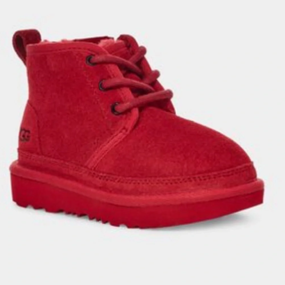 UGG Neumel ll Samba Red Toddler Size 7